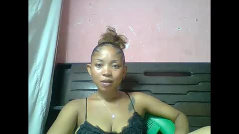 estelah20 online show from March 4, 2026, 2:56 pm