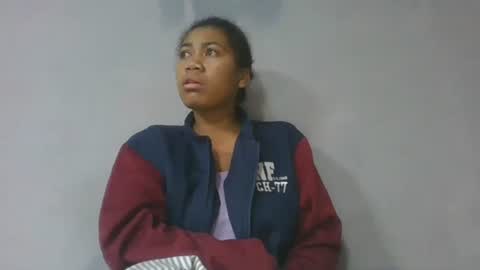 estelah796836 online show from May 17, 2026, 3:15 am
