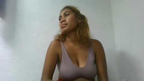 estelah796836 online show from June 11, 2026, 3:32 pm
