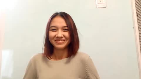 Snapshot of estellekirbo chatting on February 7, 2026, 11:03 am estellekirbo online show from February 7, 2026, 11:03 am