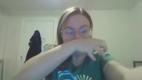 Snapshot of estherjude chatting on December 2, 2025, 10:16 pm Esther online show from December 2, 2025, 10:16 pm