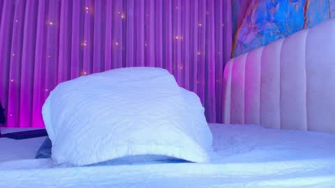 Estrella online show from March 8, 2026, 11:58 am