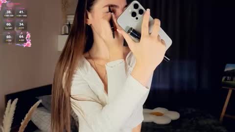 Mary online show from October 13, 2025, 8:14 am