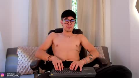 etham_wolf1 online show from April 29, 2026, 5:30 pm