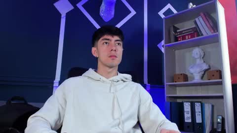 Snapshot of etham_wolf_ chatting on September 25, 2025, 12:42 pm Etham online show from September 25, 2025, 12:42 pm