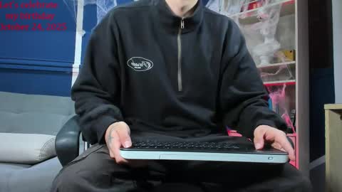 Snapshot of etham_wolf_ chatting on October 23, 2025, 11:20 am Etham online show from October 23, 2025, 11:20 am