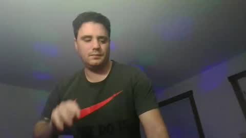 Ethan online show from February 26, 2025, 3:10 am