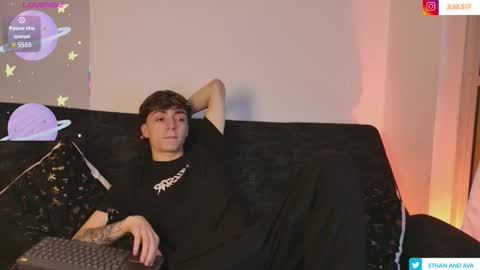 Snapshot of ethan_and_ava chatting on February 5, 2026, 2:27 am ethan and ava online show from February 5, 2026, 2:27 am