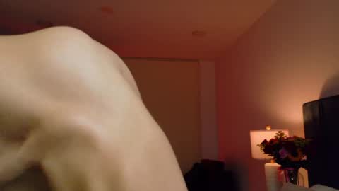 Snapshot of ethan_skiny_ chatting on May 31, 2026, 5:04 am Joan online show from May 31, 2026, 5:04 am