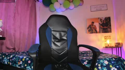 ethan travis online show from May 19, 2026, 10:49 pm
