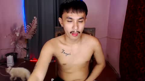 Snapshot of ethan_uwuxx chatting on January 14, 2025, 12:45 pm DAVE online show from January 14, 2025, 12:45 pm