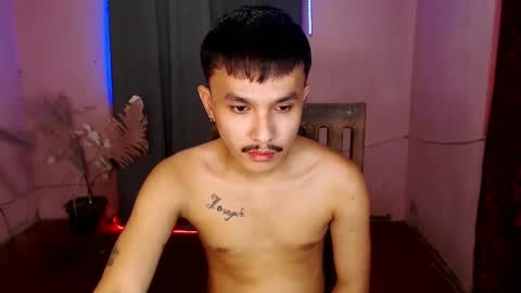 Snapshot of ethan_uwuxx chatting on January 26, 2025, 3:14 pm DAVE online show from January 26, 2025, 3:14 pm