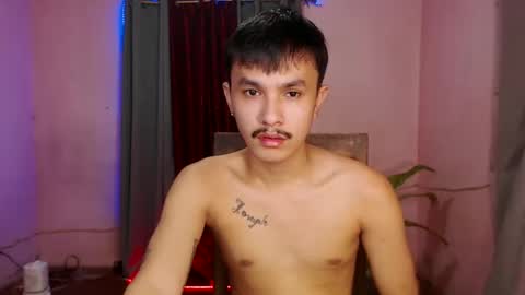 Snapshot of ethan_uwuxx chatting on February 18, 2025, 6:26 pm DAVE online show from February 18, 2025, 6:26 pm
