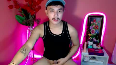 Snapshot of ethan_uwuxx chatting on September 17, 2025, 3:46 pm DAVE online show from September 17, 2025, 3:46 pm