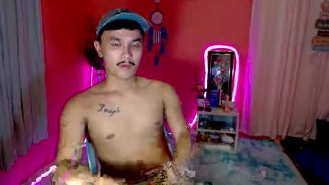 Snapshot of ethan_uwuxx chatting on October 5, 2025, 12:47 pm DAVE online show from October 5, 2025, 12:47 pm