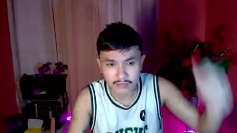 Snapshot of ethan_uwuxx chatting on October 30, 2025, 10:38 am DAVE online show from October 30, 2025, 10:38 am