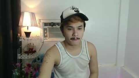 Snapshot of ethan_uwuxx chatting on March 1, 2026, 8:22 pm DAVE online show from March 1, 2026, 8:22 pm