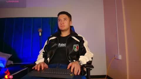 Snapshot of ethanconnor_ chatting on October 17, 2025, 11:24 am ethanconnor_ online show from October 17, 2025, 11:24 am