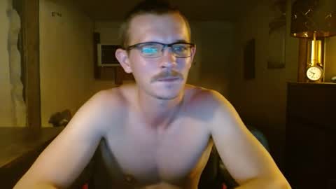 ethansteelexxx2 online show from May 15, 2026, 11:01 pm