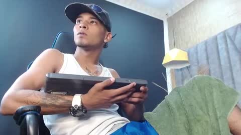 Snapshot of ethanwalkerr chatting on September 15, 2025, 8:31 pm EthanWalkerr online show from September 15, 2025, 8:31 pm