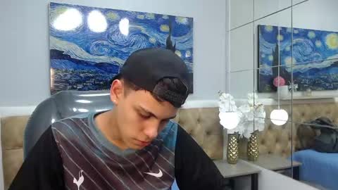 ethanx18 online show from June 4, 2026, 3:23 am