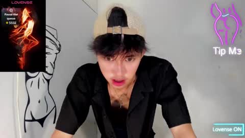 Snapshot of ethereal_ethan chatting on October 9, 2025, 9:51 am Ethan online show from October 9, 2025, 9:51 am