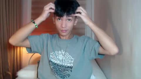 Rey online show from December 4, 2025, 2:15 pm