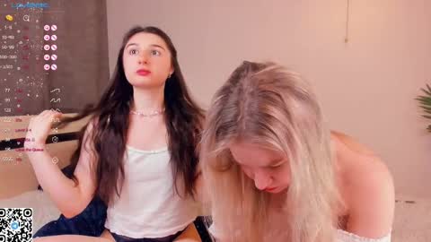Snapshot of eugeniabrainard chatting on February 20, 2025, 7:41 pm Kira and Kamila online show from February 20, 2025, 7:41 pm