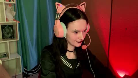 Kate online show from March 6, 2026, 11:17 am