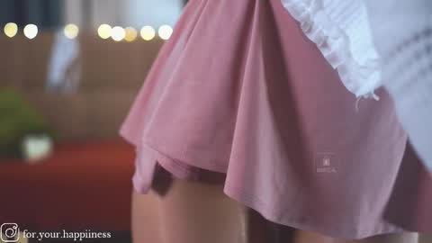 Snapshot of euphoriiiaa chatting on October 18, 2025, 5:32 am Mira online show from October 18, 2025, 5:32 am