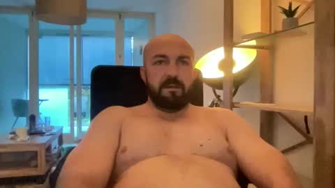 europeloverboy online show from September 18, 2025, 6:26 am