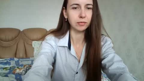 eva00186 online show from October 19, 2025, 11:00 am