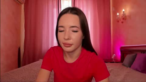 Snapshot of eva1how chatting on October 12, 2025, 7:40 am Eva online show from October 12, 2025, 7:40 am