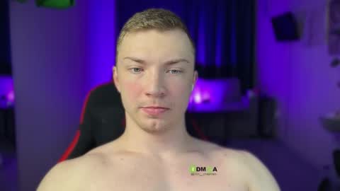 Snapshot of eva_iron chatting on February 23, 2026, 8:39 pm Eva and Iron online show from February 23, 2026, 8:39 pm