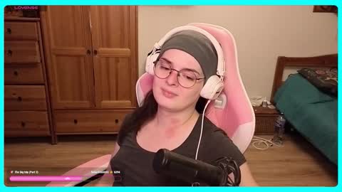 Gamer Katt online show from September 28, 2025, 1:05 pm