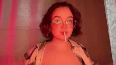 Snapshot of eva_kittenn chatting on November 15, 2025, 11:40 am eva_kittenn online show from November 15, 2025, 11:40 am