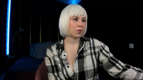 Eva online show from July 7, 2026, 2:32 pm