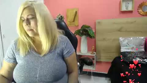 eva_love49 online show from June 30, 2026, 6:20 pm