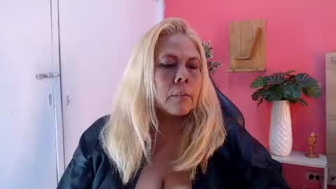eva_love49 online show from July 10, 2026, 6:54 pm