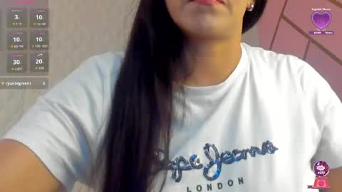 Eva  online show from April 13, 2026, 2:55 pm