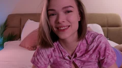 Snapshot of eva_natsumi chatting on February 3, 2025, 10:14 am Eva online show from February 3, 2025, 10:14 am