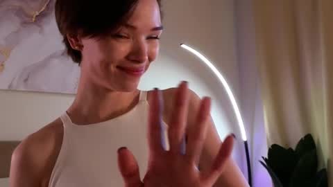 Snapshot of eva_natsumi chatting on February 26, 2025, 12:36 pm Eva online show from February 26, 2025, 12:36 pm