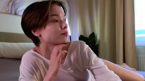 Snapshot of eva_natsumi chatting on March 3, 2025, 12:27 pm Eva online show from March 3, 2025, 12:27 pm