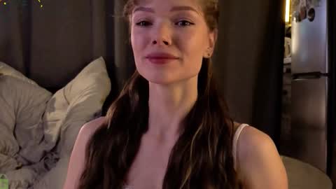 Snapshot of eva_natsumi chatting on November 9, 2025, 5:55 pm Eva online show from November 9, 2025, 5:55 pm