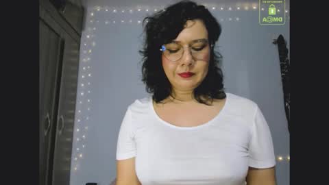 Snapshot of eva_rain01 chatting on February 21, 2026, 11:06 pm Eva online show from February 21, 2026, 11:06 pm