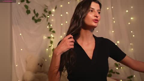 Snapshot of eva_ro chatting on January 18, 2025, 5:04 pm EVA online show from January 18, 2025, 5:04 pm