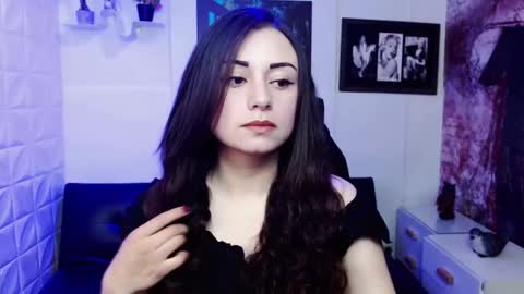 Eva online show from November 12, 2025, 3:01 pm