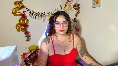 Snapshot of eva_rosse69 chatting on November 3, 2025, 12:06 pm Eva online show from November 3, 2025, 12:06 pm