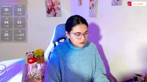 Snapshot of eva_rosse69 chatting on November 6, 2025, 11:55 am Eva online show from November 6, 2025, 11:55 am