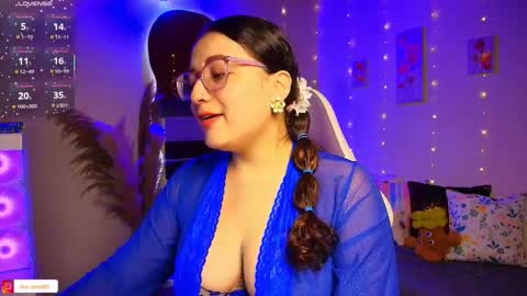 Eva  online show from January 17, 2026, 12:10 pm